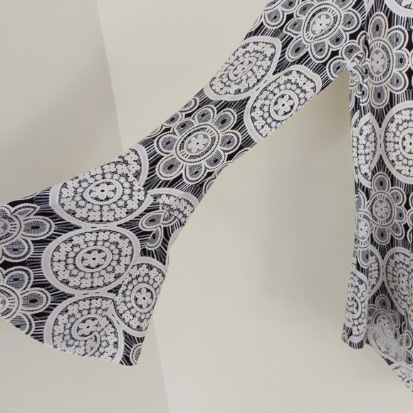 Joseph Ribkoff Blouse Style 193828 Size 12 - Picture 8 of 9